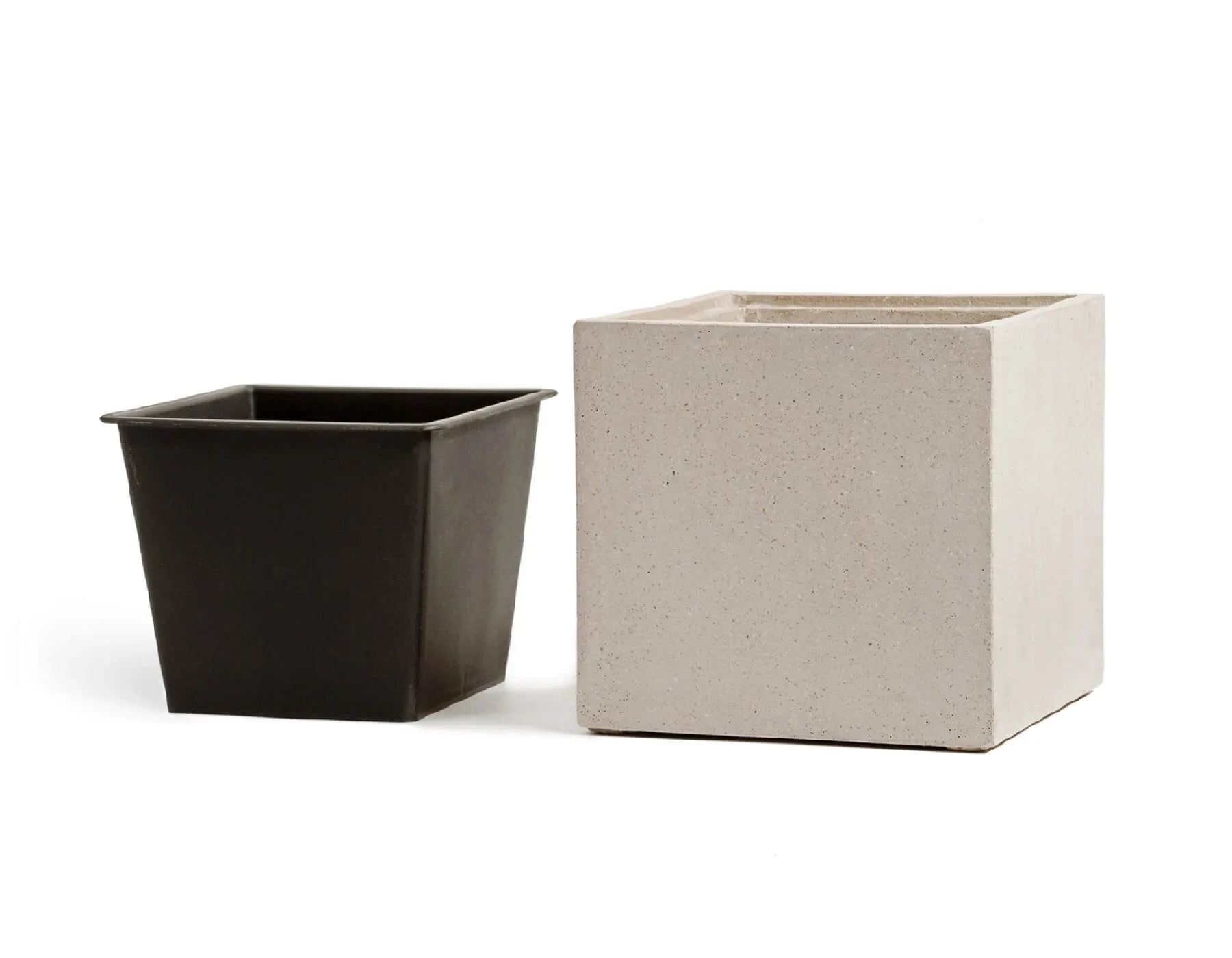 Кашпо Beton - TREEZ Effectory - Белый песок -  Куб