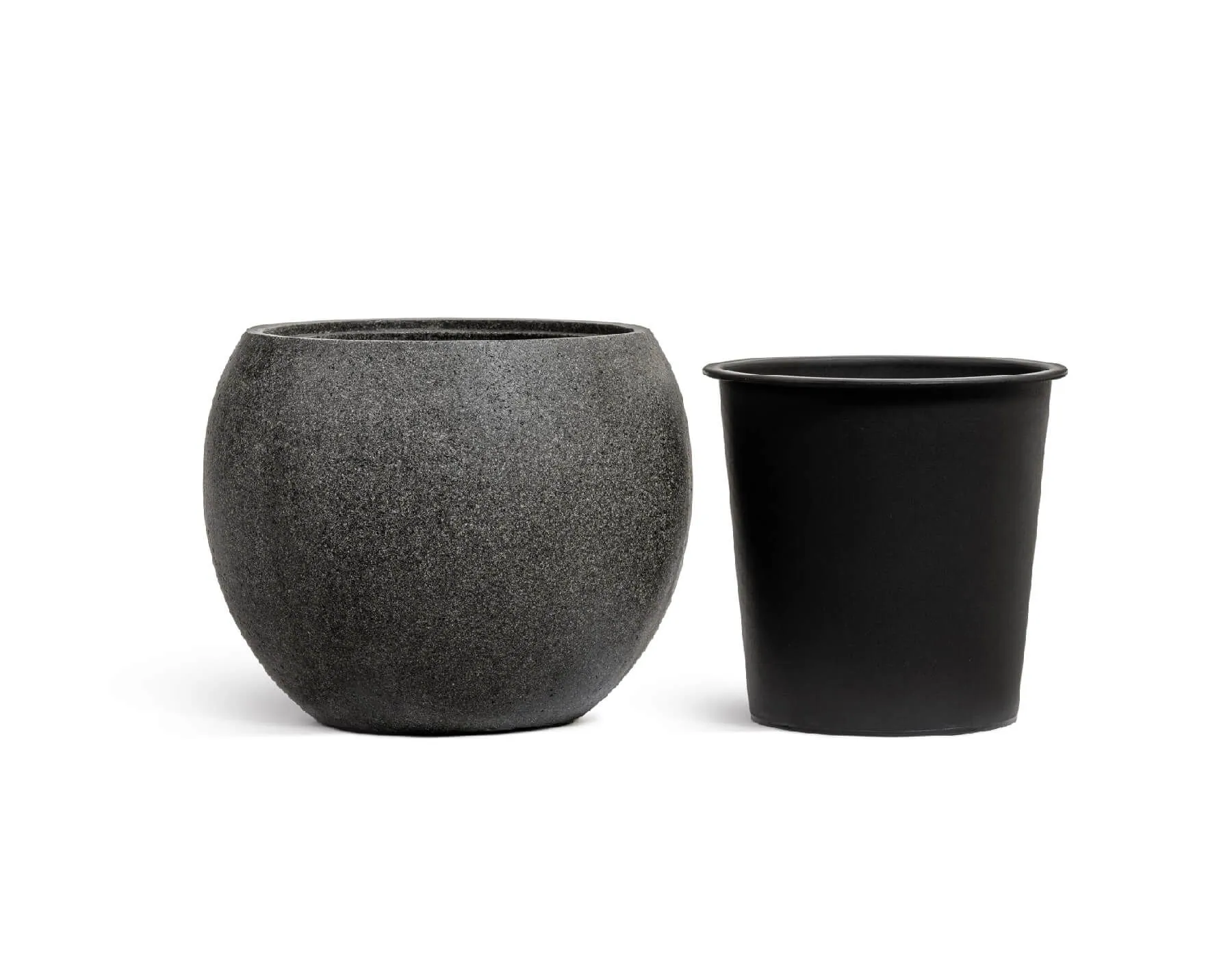 Кашпо Stone - TREEZ Effectory - Тёмно-серый камень -  Большая полусфера