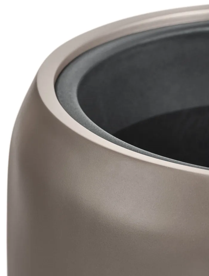 Кашпо Metal - TREEZ Effectory - Лаковое тёмное серебро - Высокий округлый конус